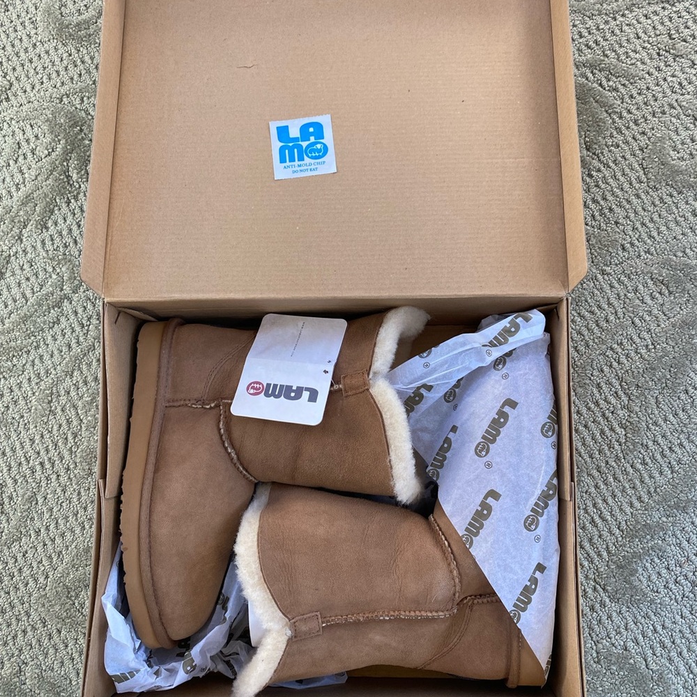 LAMO Women 8 Brown Boots